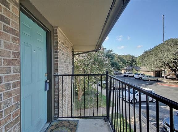 3rd image of 7685 Northcross Dr Unit 420