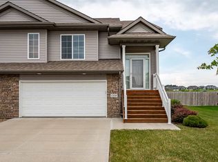 1334 Redbud Ave, Tiffin, IA 52340