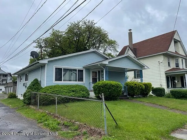 430 Orchard St — Photo 1