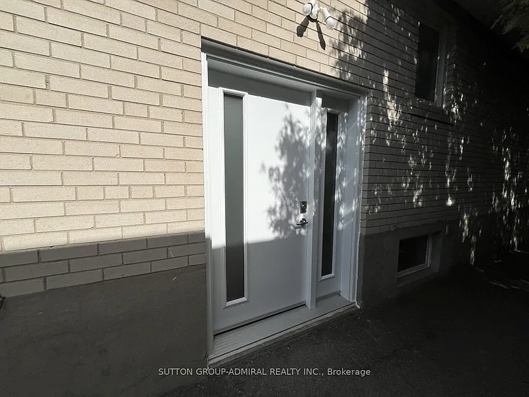81 Searle Ave — Photo 36