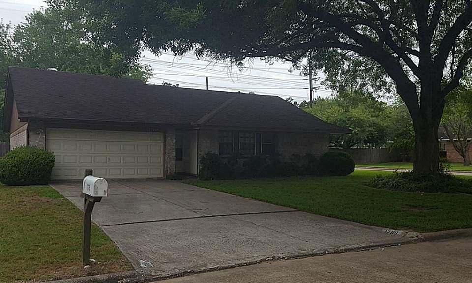 1st image of 17119 Shrub Oak Dr