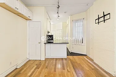 Rented by NY Casa Group