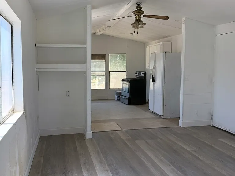 4110 Railroad Ave #A — Photo 4