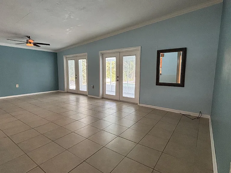 161 Eden Ave — Photo 13