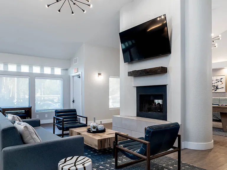 Clubhouse Lounge