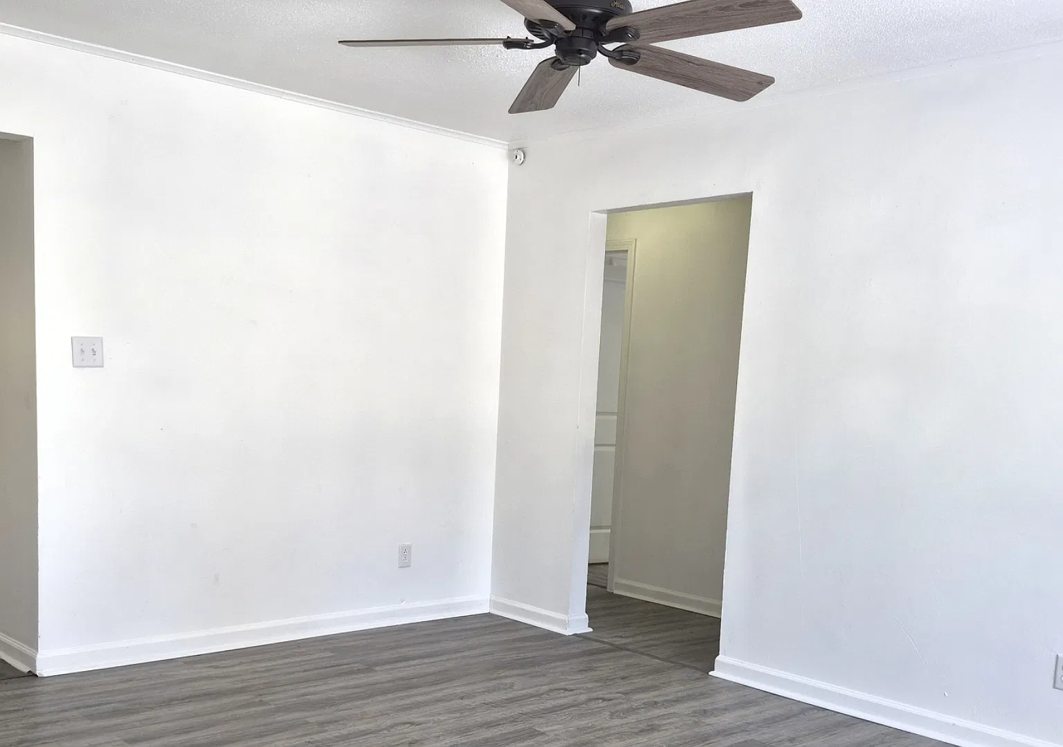 3 bed, 1371 sqft, $1,800 — Photo 4
