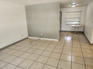 520 NW 26th St #520, Ocala, FL 34475