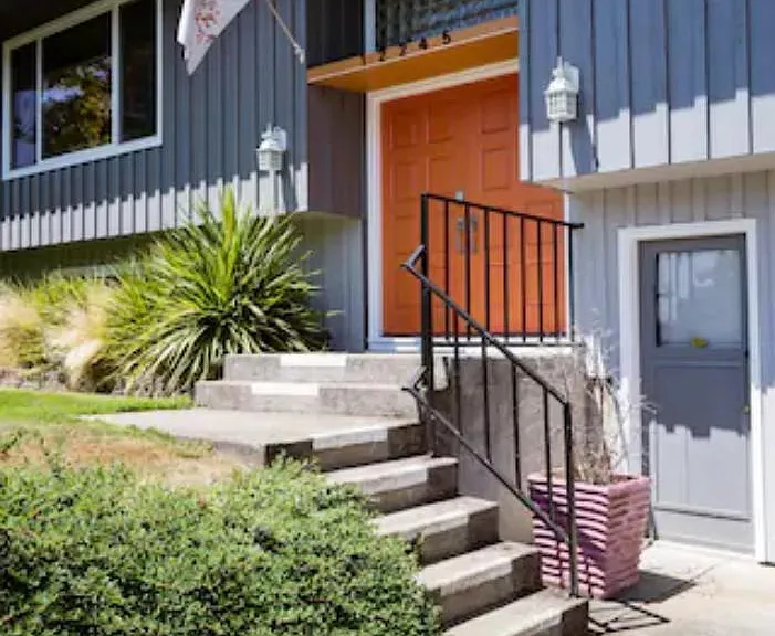 12245 NW Kearney St — Photo 3