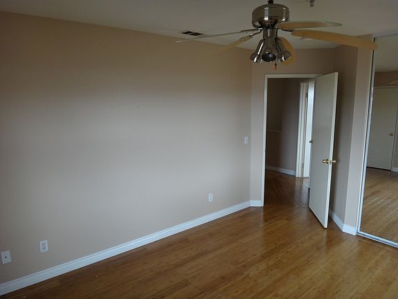 5th image of 7039 New York Ave