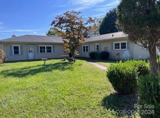 501 Kentwood St SW, Lenoir, NC 28645