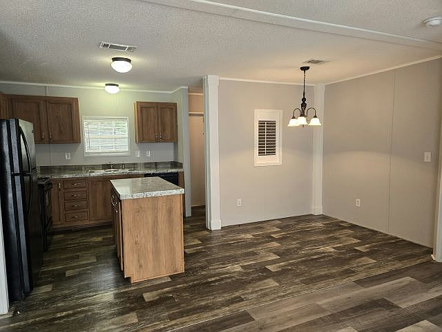 2nd image of 7001 Greenbrier Village Dr #80