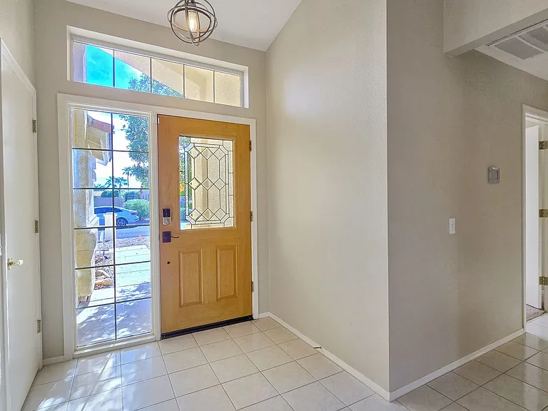 15062 W Piccadilly Rd — Photo 4