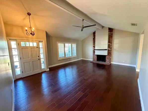 1625 Birchfield Dr, Tustin, CA 92780