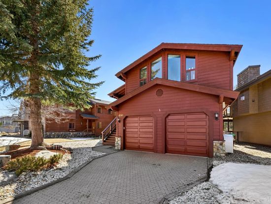 2020 Aloha Dr, South Lake Tahoe, CA 96150