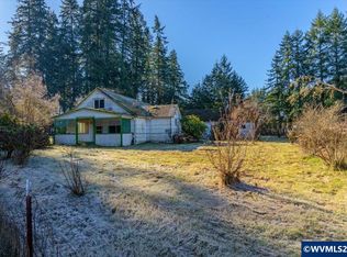 39388 River Dr, Lebanon, OR 97355