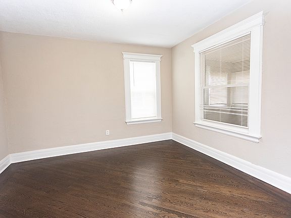 5th image of 175 N 19th St APT 1