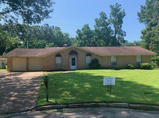 116 Meadow Lane Cir, Clinton, MS 39056
