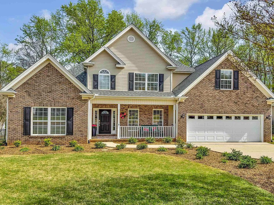 1st image of 9 Shannon Creek Ct