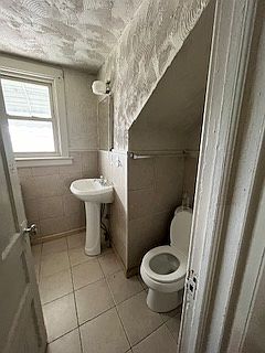 3rd image of 637 6th St