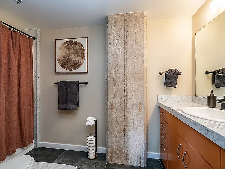 114 W Adams St #503 — Photo 18