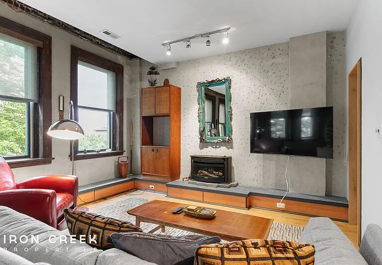 32 Broadway St #320 — Photo 13