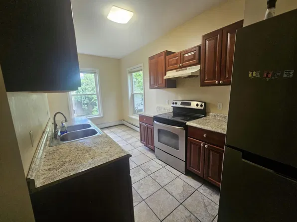 49 Thompson St, Poughkeepsie, NY