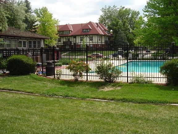 Pool and rec area