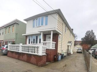 14949 15th Rd, Flushing, NY 11357