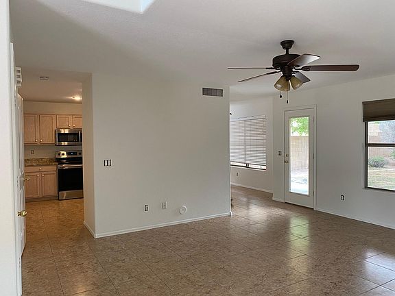 4th image of 4634 E Lone Cactus Dr