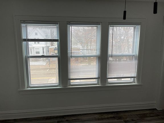 4th image of 814 Milwaukee Ave #2
