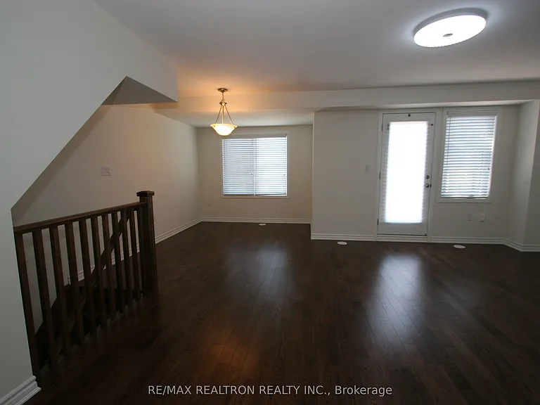 66 Casely Ave — Photo 23