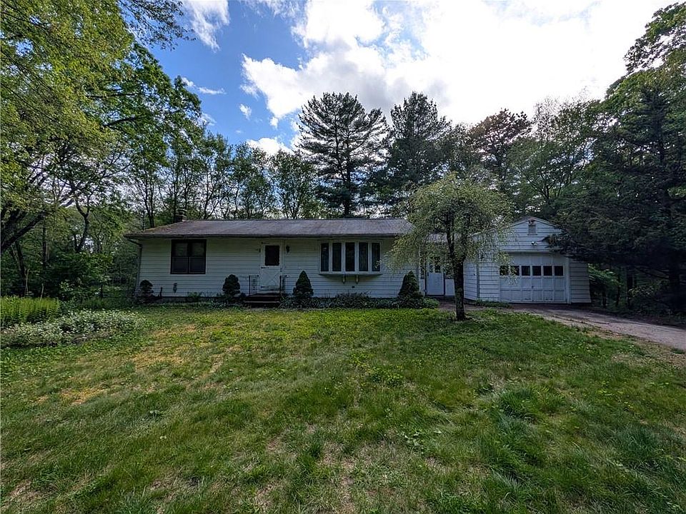1st image of 65 Peck Hill Rd
