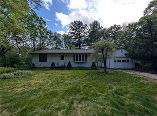 65 Peck Hill Rd, Scituate, RI 02857