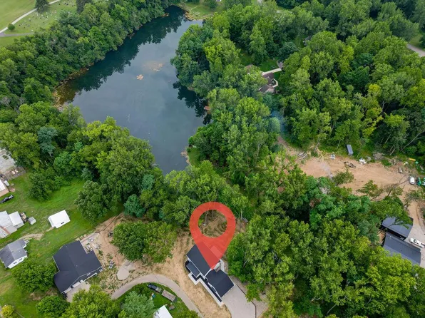 124 Walnut St E, Chesterville, OH 43317