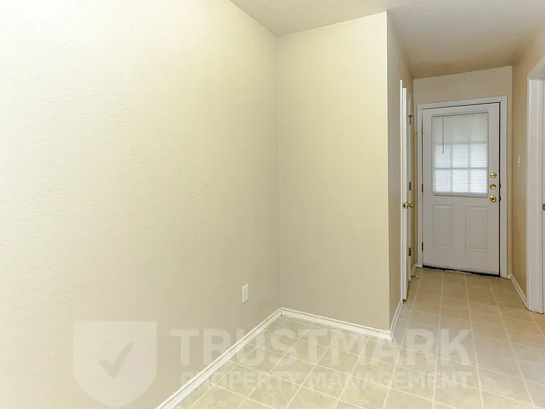 4501 Mattie Dr #B — Photo 6