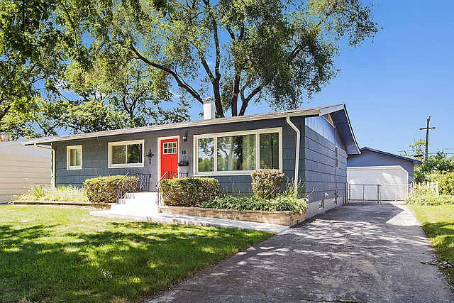 18 Arrowhead Dr photo 1