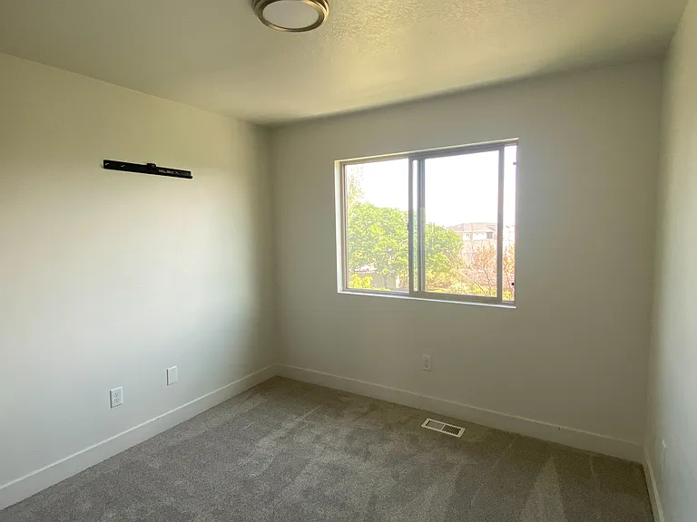 127 W Harvest Village Ln — Photo 8