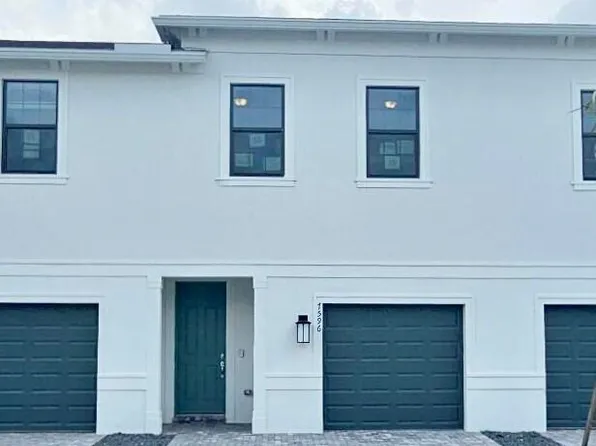 7596 SW Linus Lane #Latitude 10-02, Stuart, FL 34997