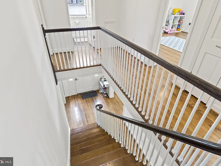 3901 Woodbine St — Photo 18