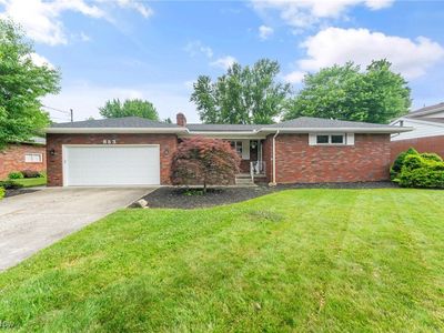 853 Almasy Dr, Campbell, OH, 44405