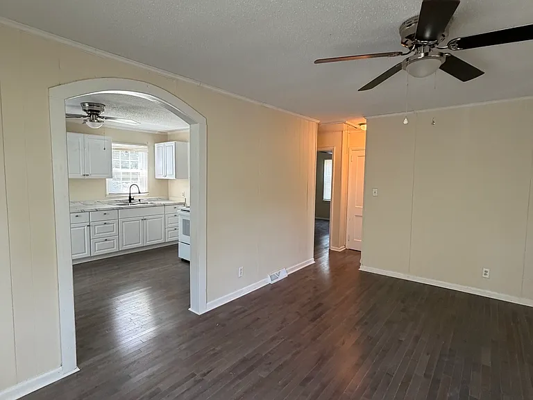 3413 Immanuel Rd — Photo 8