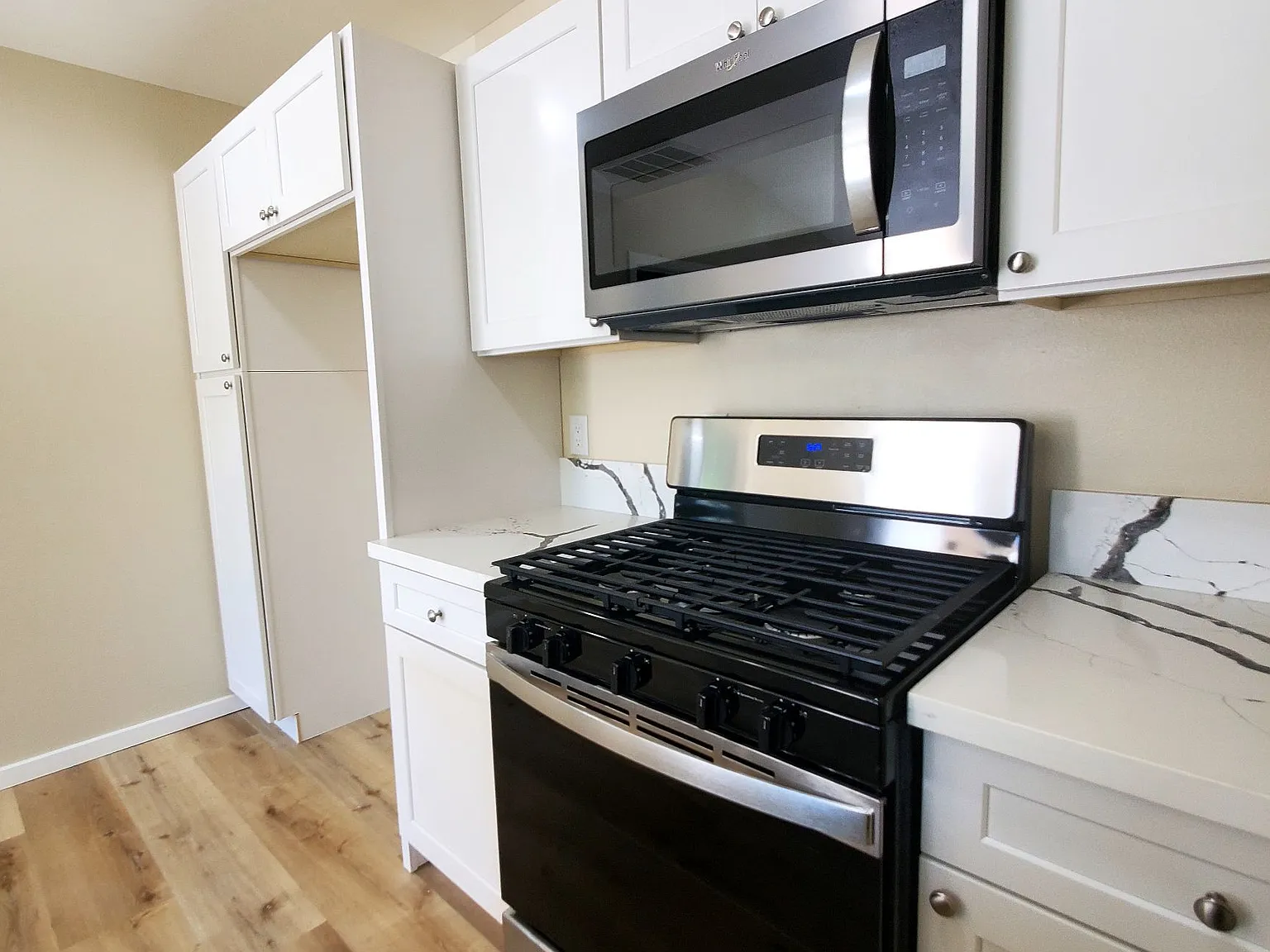 Creekside Senior Apartments — Photo 2