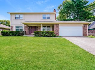 801 N Peterman Rd, Greenwood, IN 46142