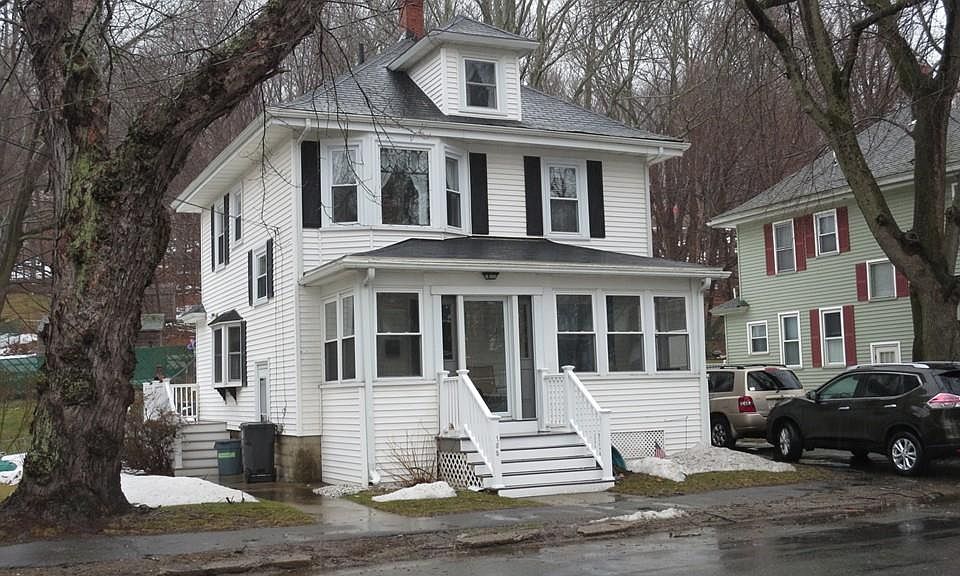 1st image of 160 Groveland St