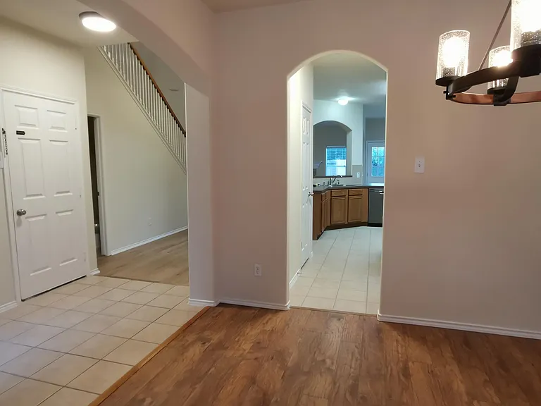 2722 Harte Ct — Photo 8