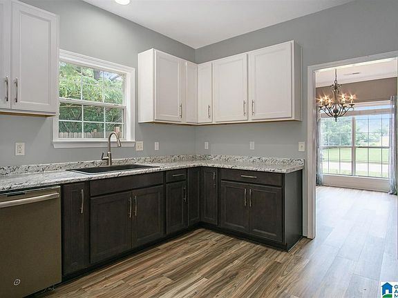 3rd image of 958 Old Cahaba Dr