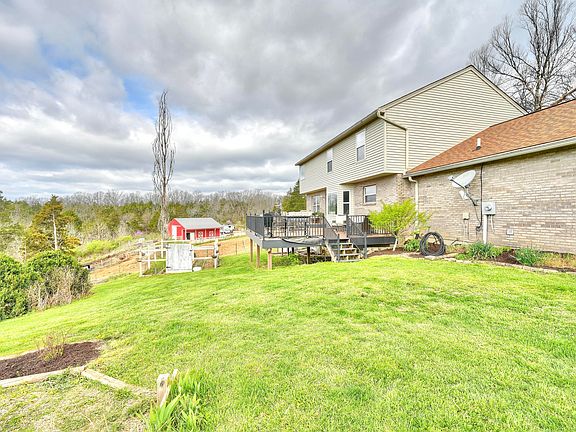 5th image of 209 Clay Ridge Rd