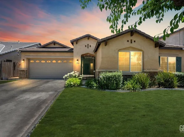 10809 Villa Hermosa Dr, Bakersfield, CA 93311