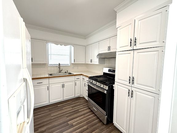 4th image of 1114 Kiowa St