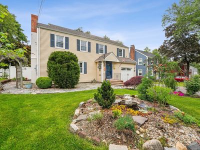 36 Bentwood Road, West Hartford, CT, 06107